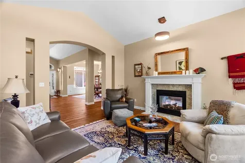 6042 Troon Lane SE Olympia WA 98501