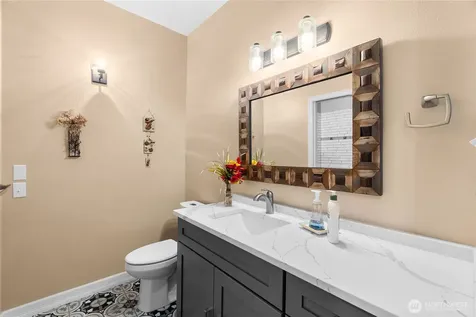 6042 Troon Lane SE Olympia WA 98501