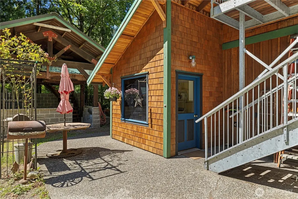 42169 Cedar Street Concrete WA 98237