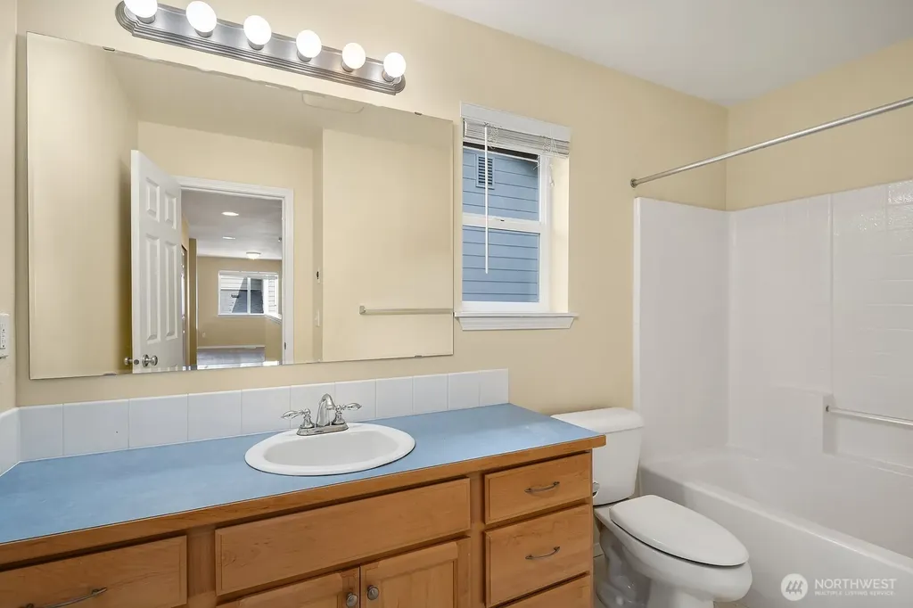 20321 128th Place NE Woodinville WA 98072