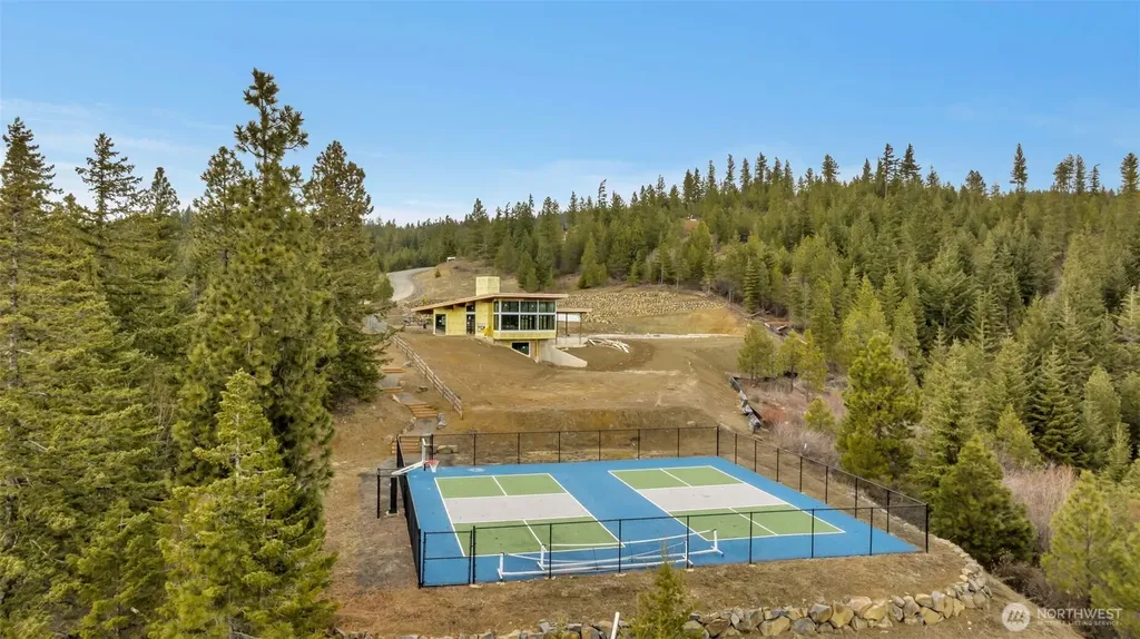 1450 Creekside Road Cle Elum WA 98922