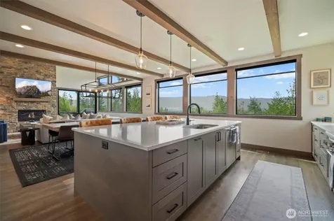 1450 Creekside Road Cle Elum WA 98922