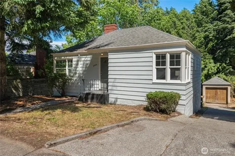 9336 35th Avenue NE Seattle WA 98115