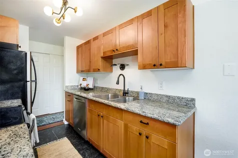 9255 Greenwood Avenue N Seattle WA 98103