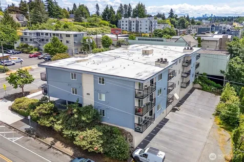9255 Greenwood Avenue N Seattle WA 98103