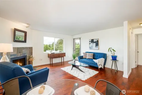 9255 Greenwood Avenue N Seattle WA 98103