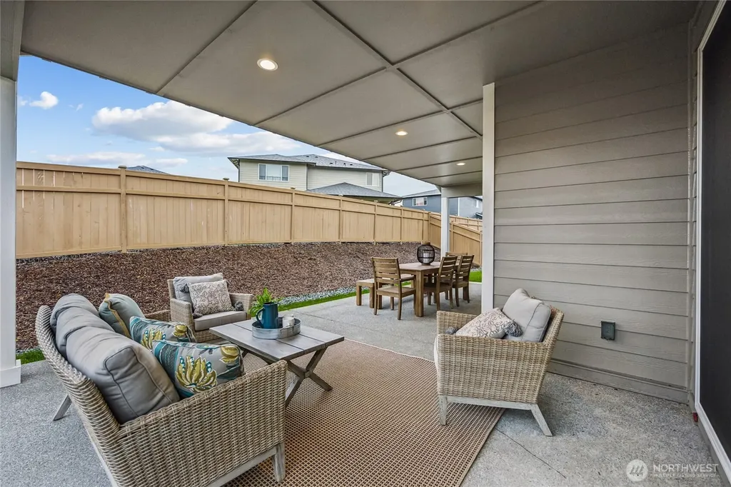 22833 61st Street E Buckley WA 98321