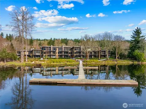 4323 E Lake Sammamish Parkway SE Issaquah WA 98029