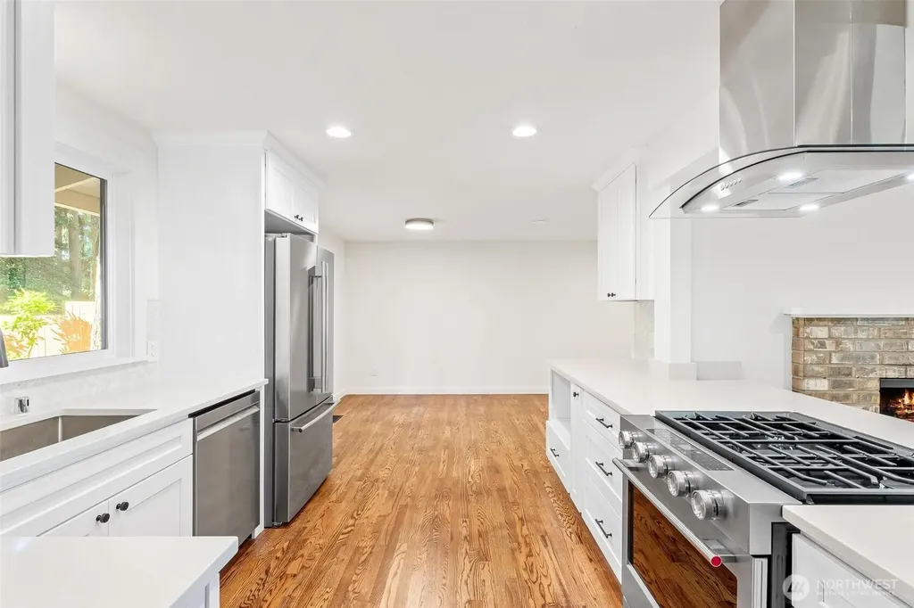 11903 NE 142nd Place Kirkland WA 98034