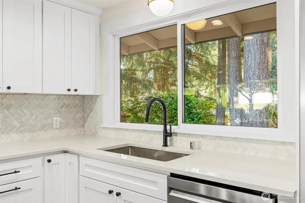 11903 NE 142nd Place Kirkland WA 98034