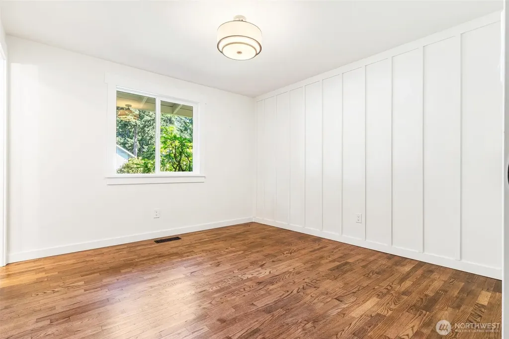 11903 NE 142nd Place Kirkland WA 98034