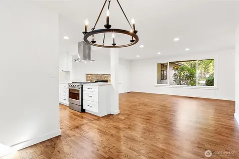 11903 NE 142nd Place Kirkland WA 98034