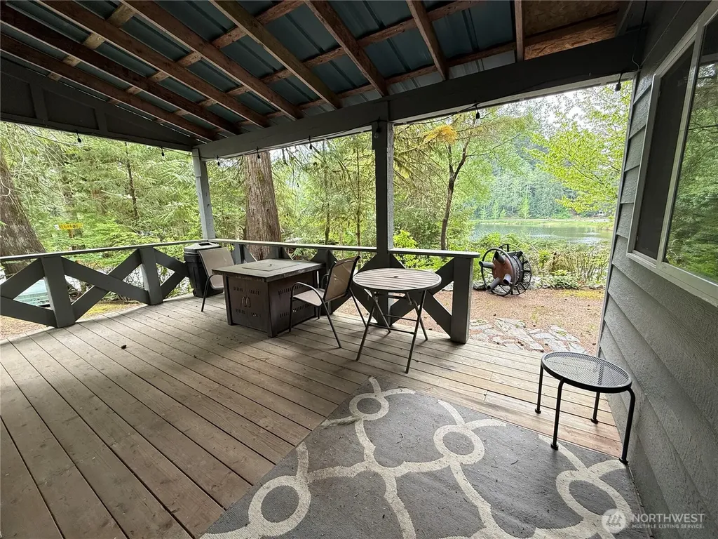 44813 Kla-ha-nei Trail Concrete WA 98237