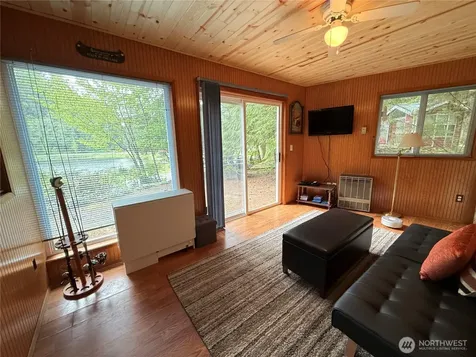 44813 Kla-ha-nei Trail Concrete WA 98237