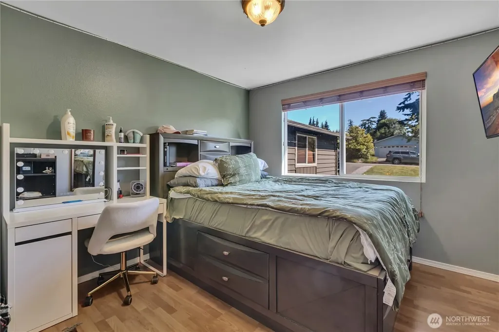 2011 S 292nd Street Federal Way WA 98003