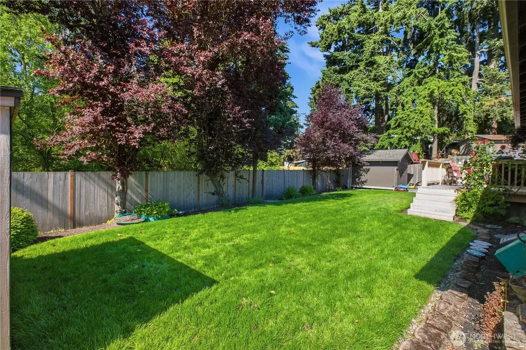 2011 S 292nd Street Federal Way WA 98003