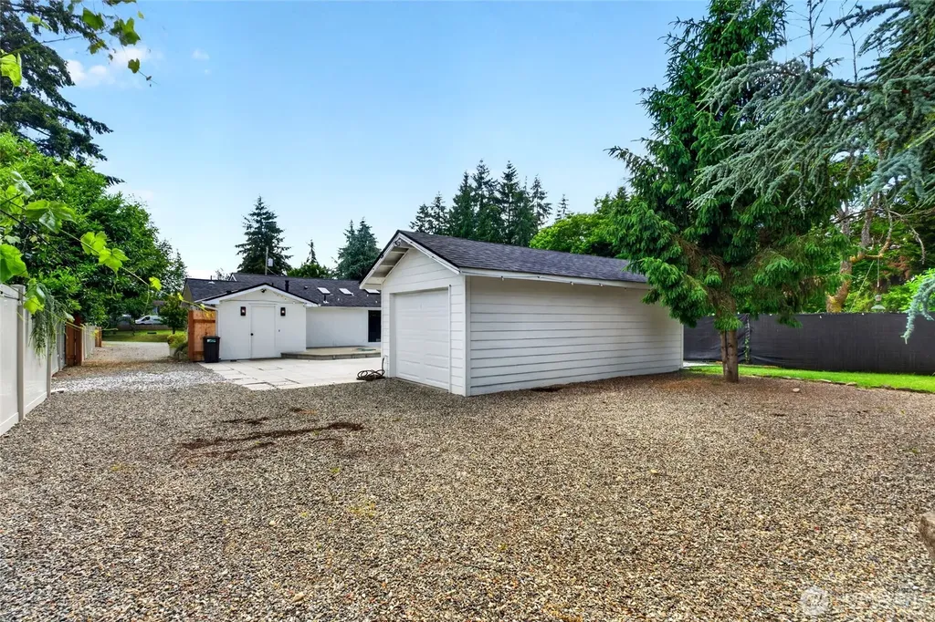 1420 S 359th Street Federal Way WA 98003