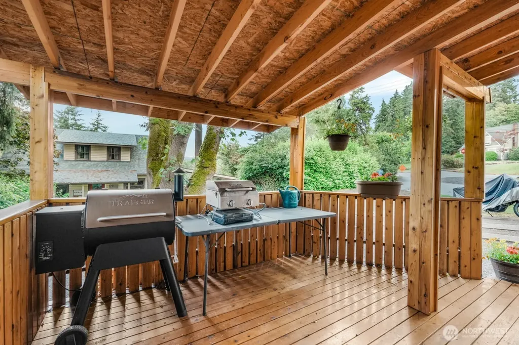 1804 E Terrace Way Kelso WA 98626