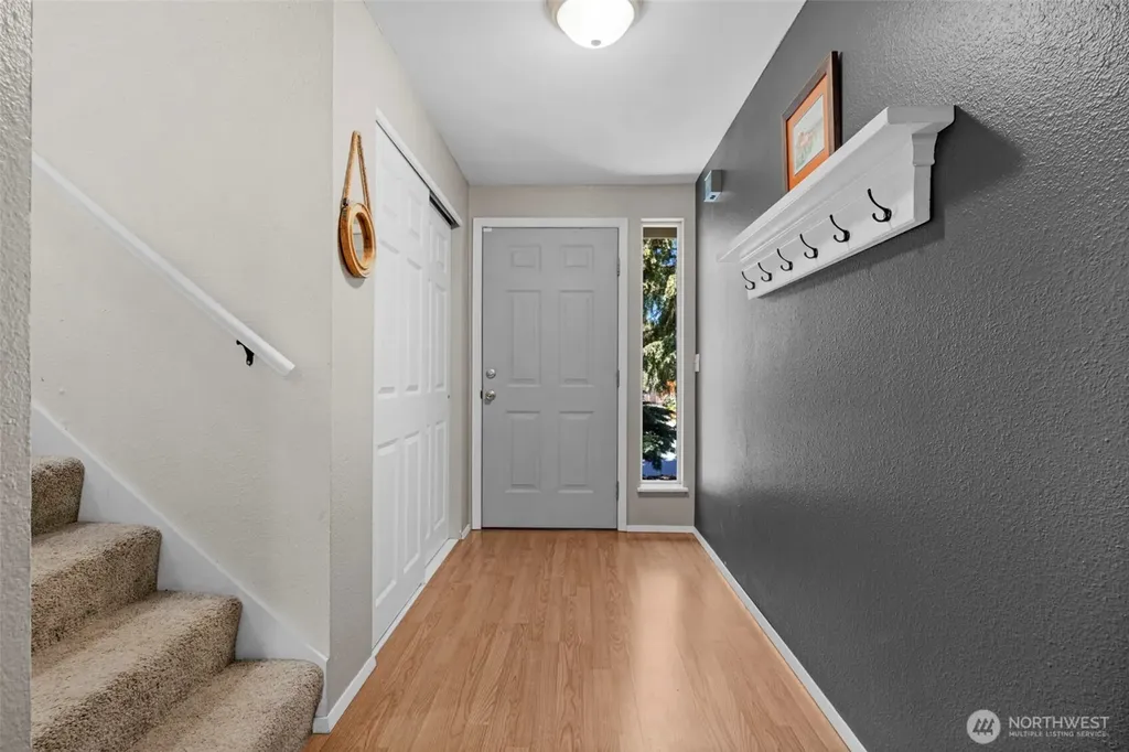 13816 Silver Firs Dr Drive Everett WA 98208