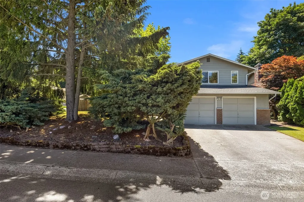 13816 Silver Firs Dr Drive Everett WA 98208