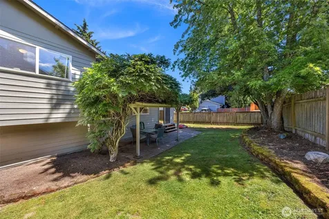 13816 Silver Firs Dr Drive Everett WA 98208