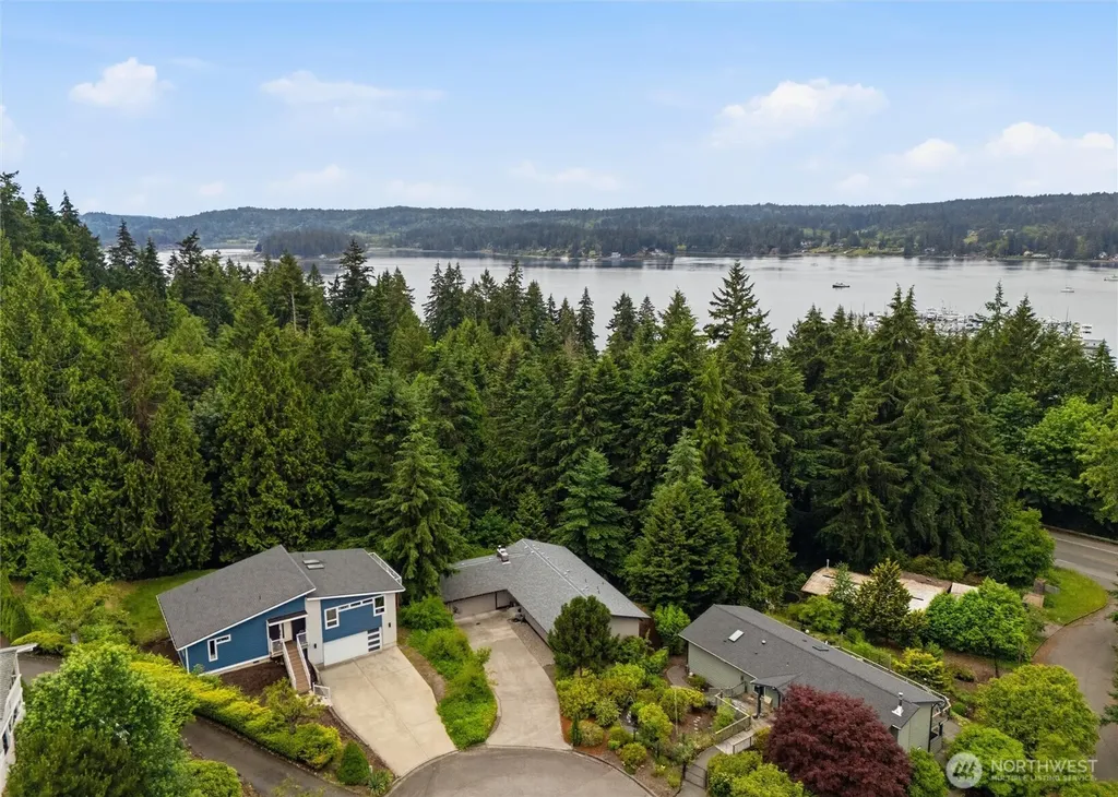 18027 10th Place NE Poulsbo WA 98370