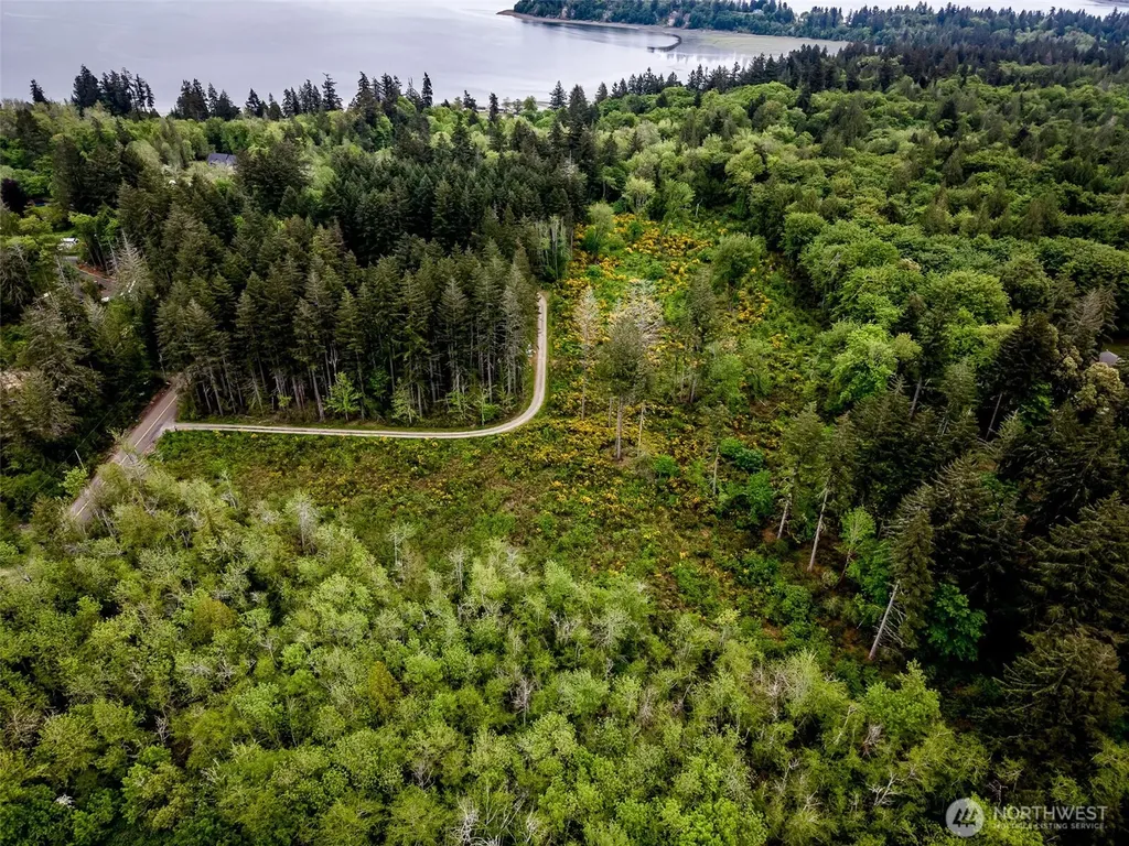 24 156th Avenue SW Lakebay WA 98349