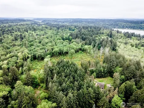 24 156th Avenue SW Lakebay WA 98349
