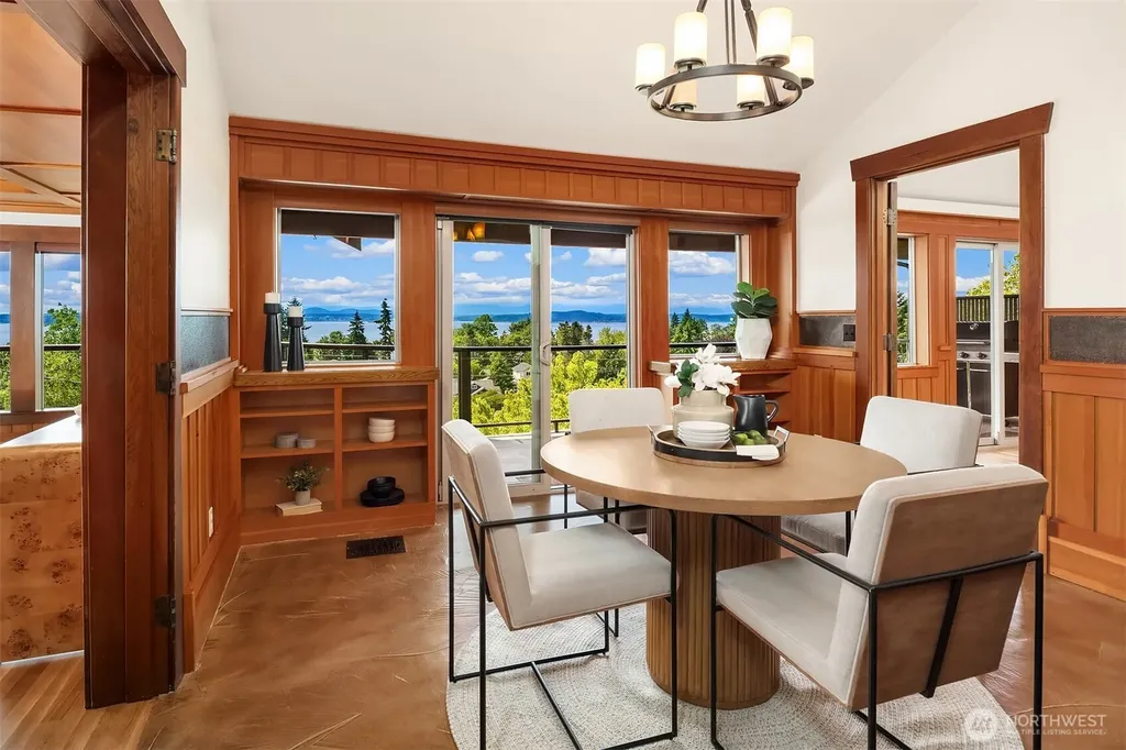 5322 47th Avenue SW Seattle WA 98136
