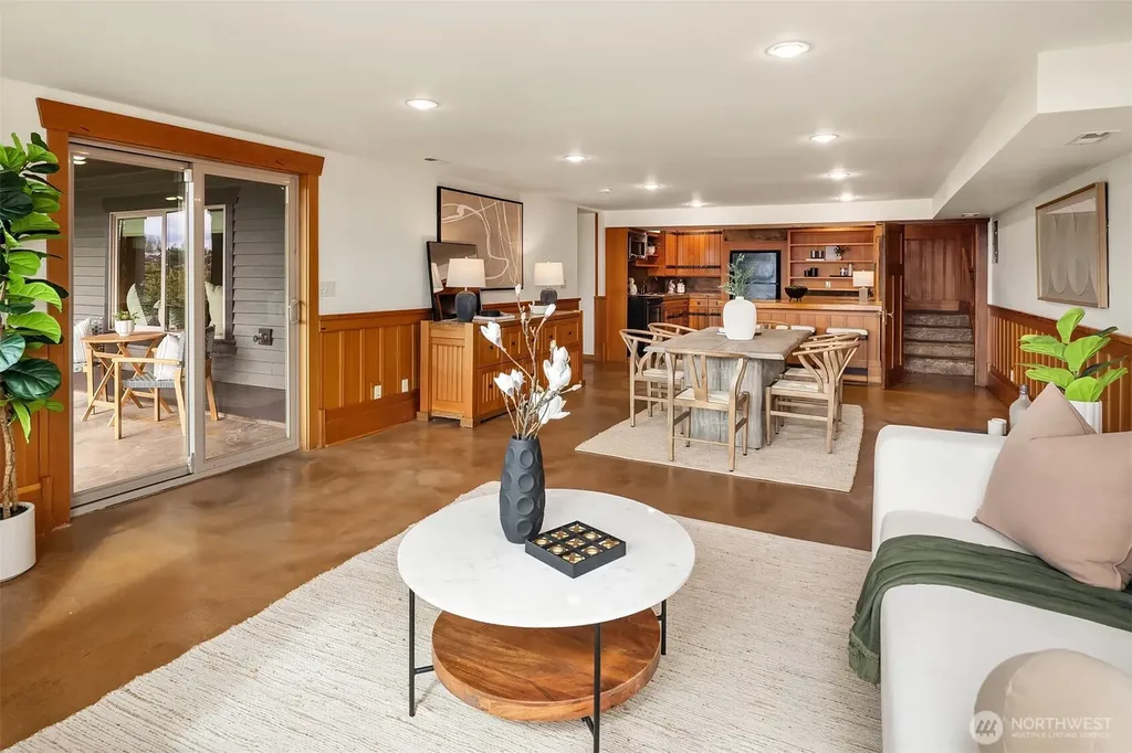 5322 47th Avenue SW Seattle WA 98136