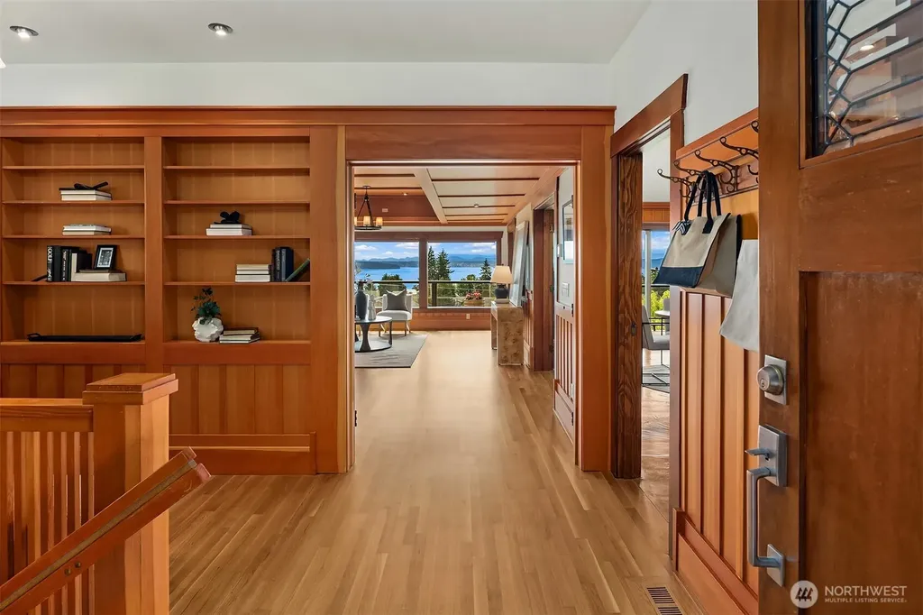 5322 47th Avenue SW Seattle WA 98136