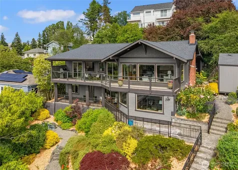 5322 47th Avenue SW Seattle WA 98136