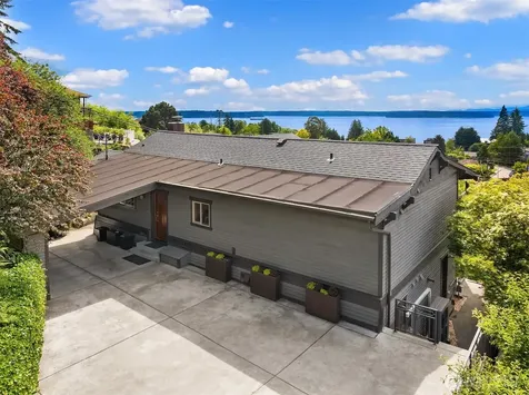 5322 47th Avenue SW Seattle WA 98136