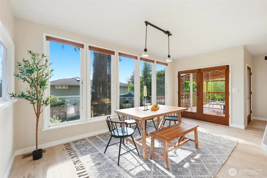 1609 Goat Trail Road Mukilteo WA 98275