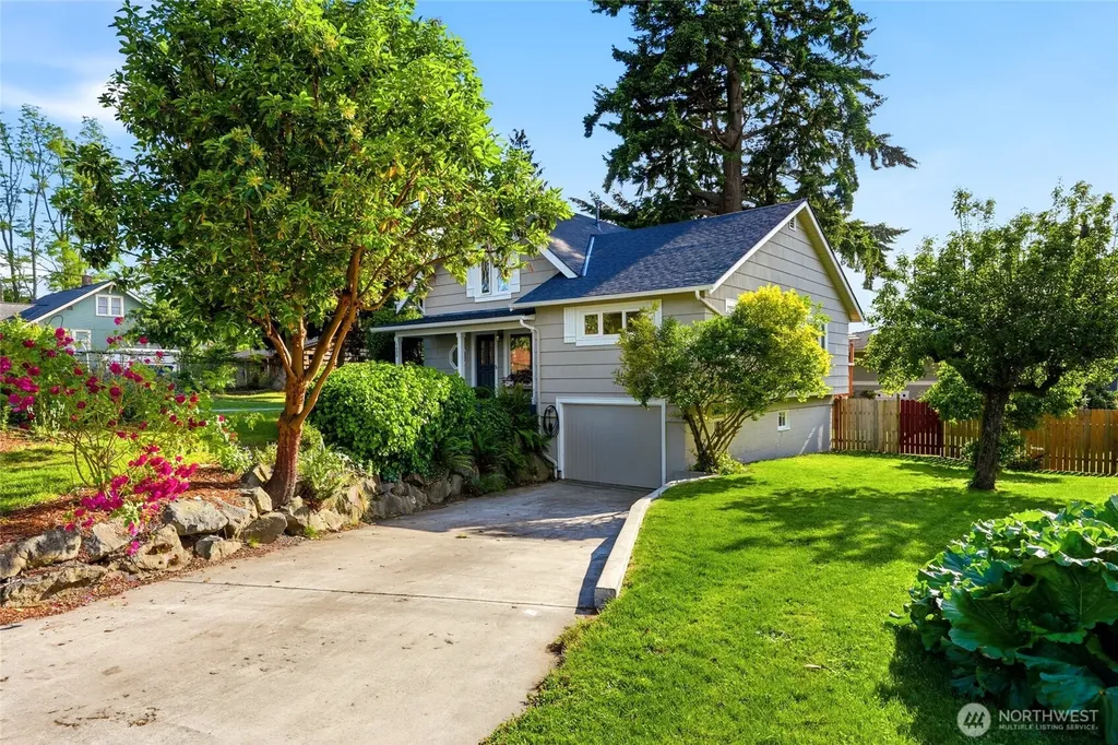 1609 Goat Trail Road Mukilteo WA 98275
