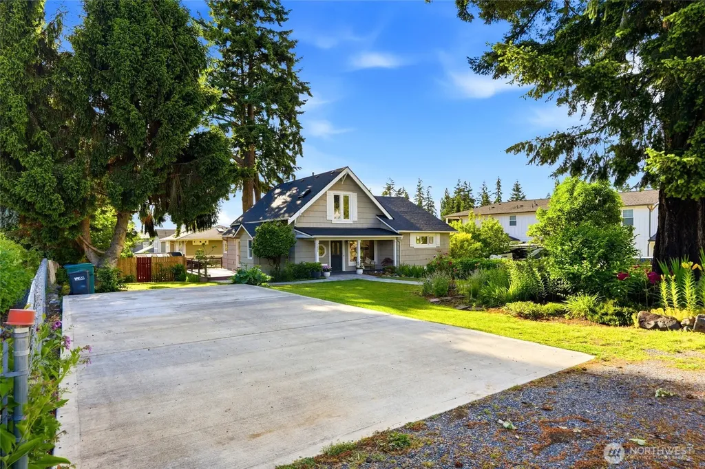 1609 Goat Trail Road Mukilteo WA 98275
