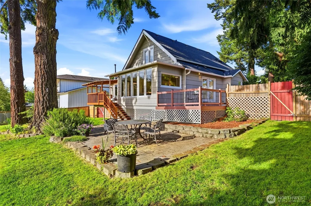 1609 Goat Trail Road Mukilteo WA 98275