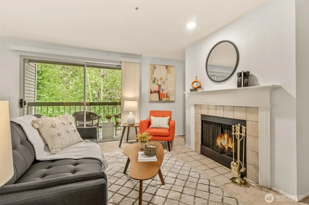 23313 Cedar Way Mountlake Terrace WA 98043