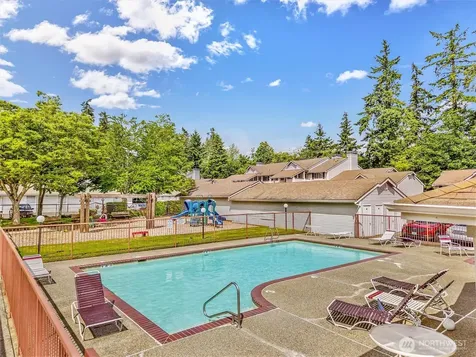 23313 Cedar Way Mountlake Terrace WA 98043