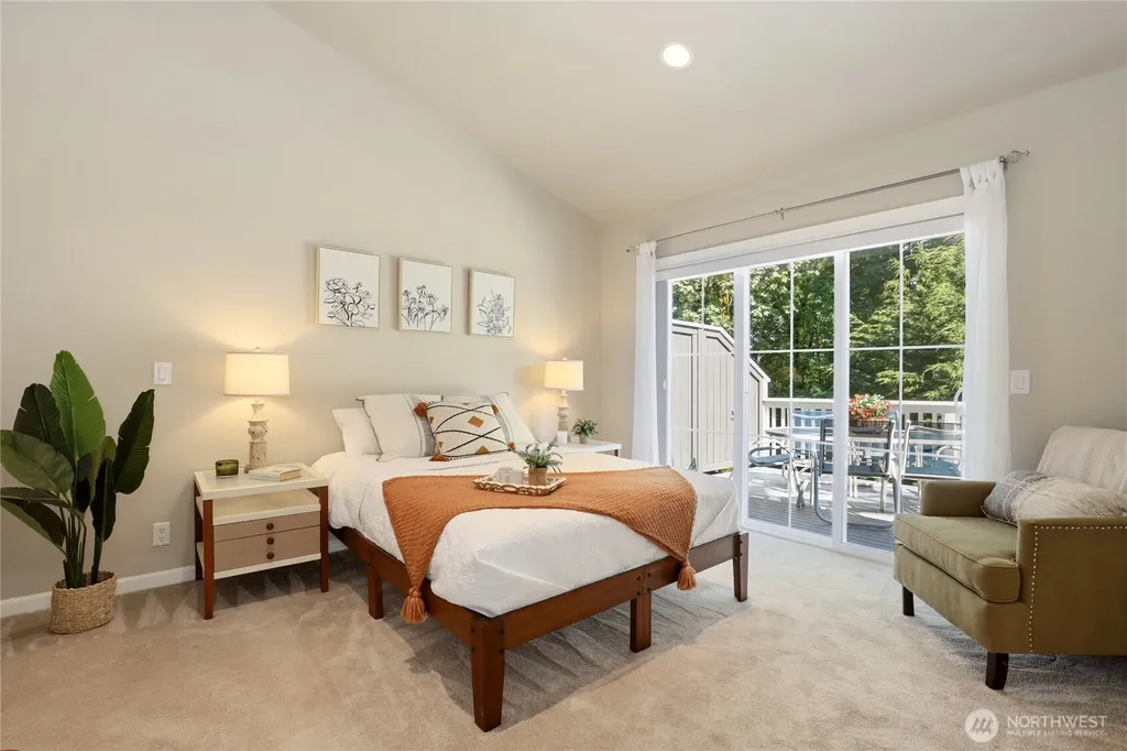 1834 Sakai Village Loop NE Bainbridge Island WA 98110