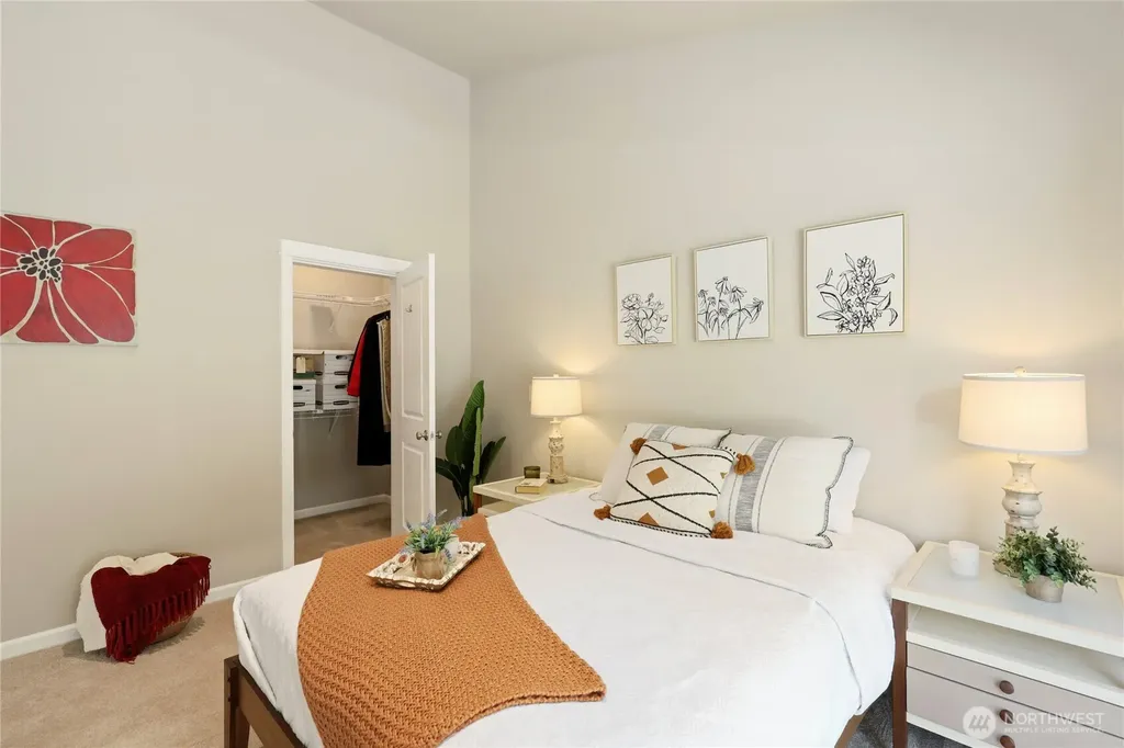 1834 Sakai Village Loop NE Bainbridge Island WA 98110