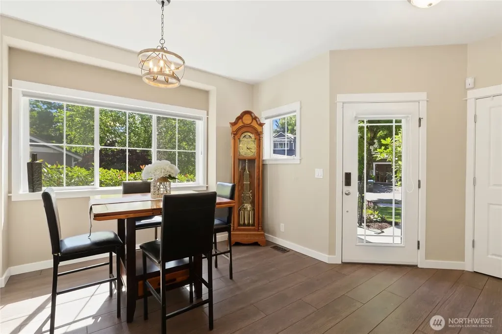 1834 Sakai Village Loop NE Bainbridge Island WA 98110