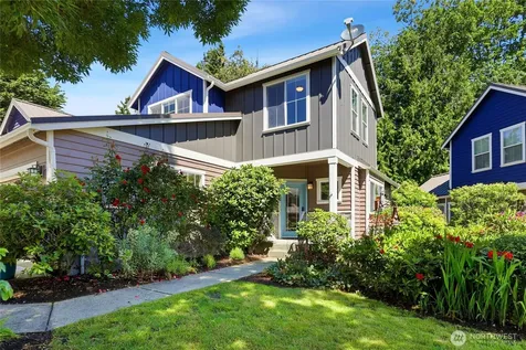 1834 Sakai Village Loop NE Bainbridge Island WA 98110