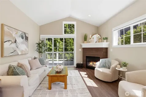 1834 Sakai Village Loop NE Bainbridge Island WA 98110