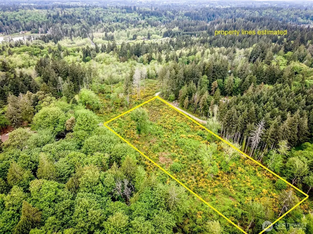 4 9th Street SW Lakebay WA 98349