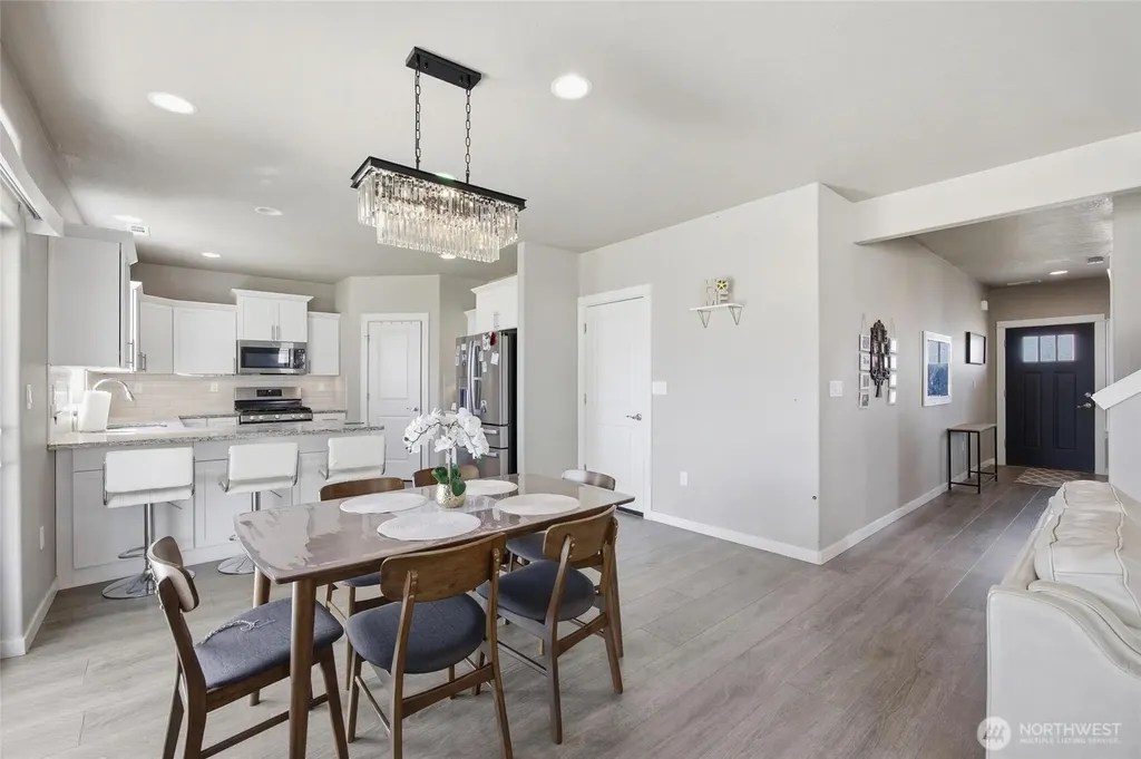 6315 Cottonwood Loop Yakima WA 98903