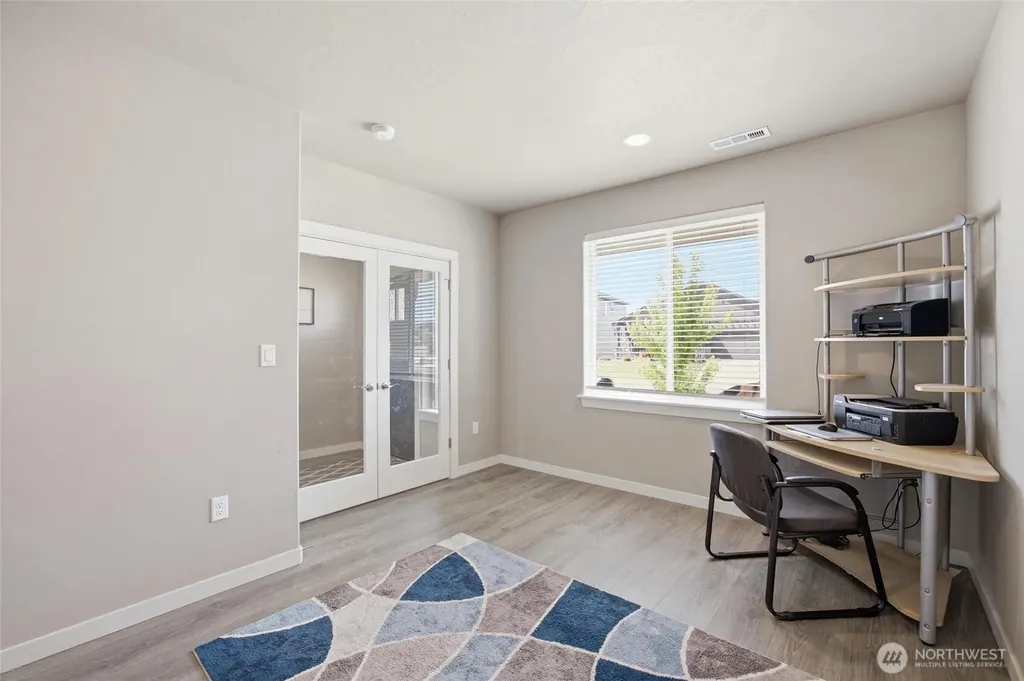 6315 Cottonwood Loop Yakima WA 98903