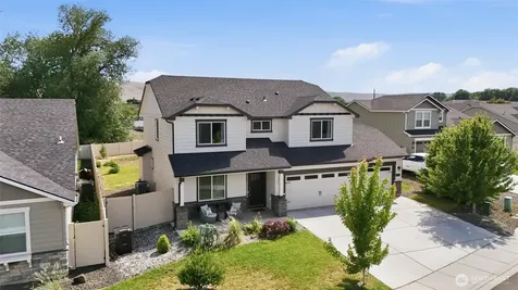 6315 Cottonwood Loop Yakima WA 98903