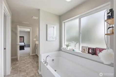 6315 Cottonwood Loop Yakima WA 98903