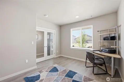 6315 Cottonwood Loop Yakima WA 98903